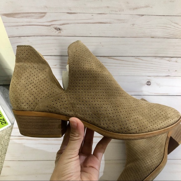 Lucky Brand Tan Booties Size 8.5 - Picture 6 of 15